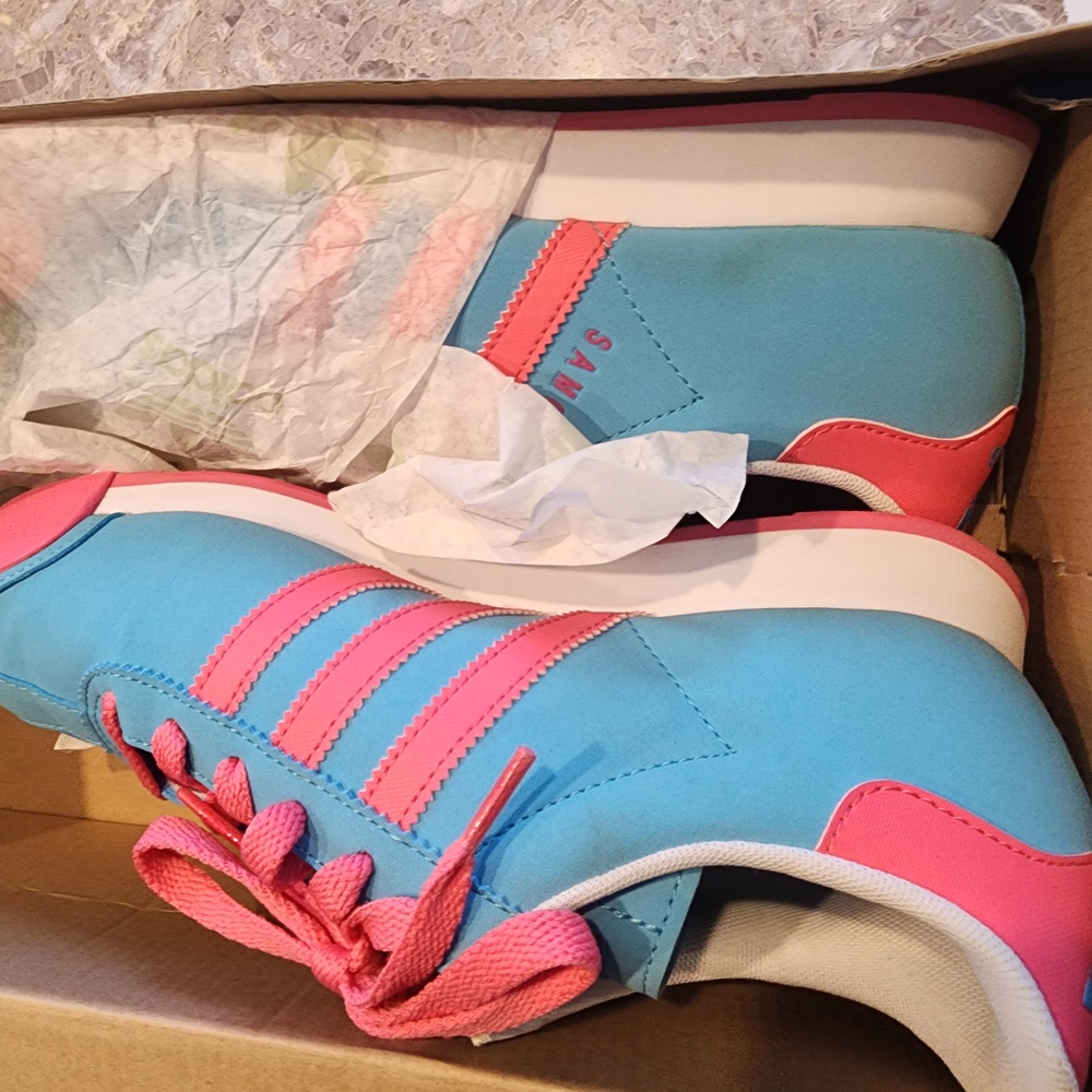 RARE Adidas Blue and Pink Retro Sneakers